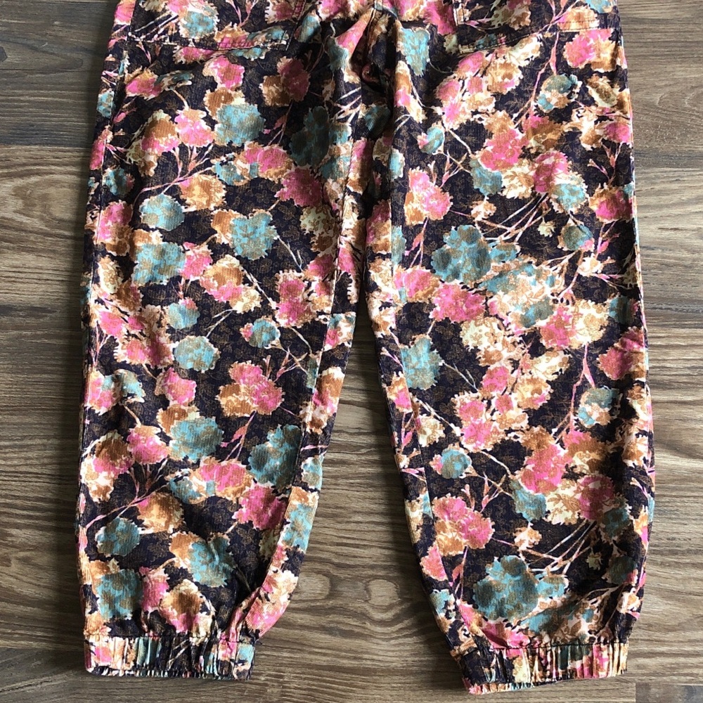 Anthropologie Anisa Floral Corduroy Joggers Pants Petite - Picture 4 of 14